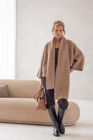 Cardigans & Pullovers
